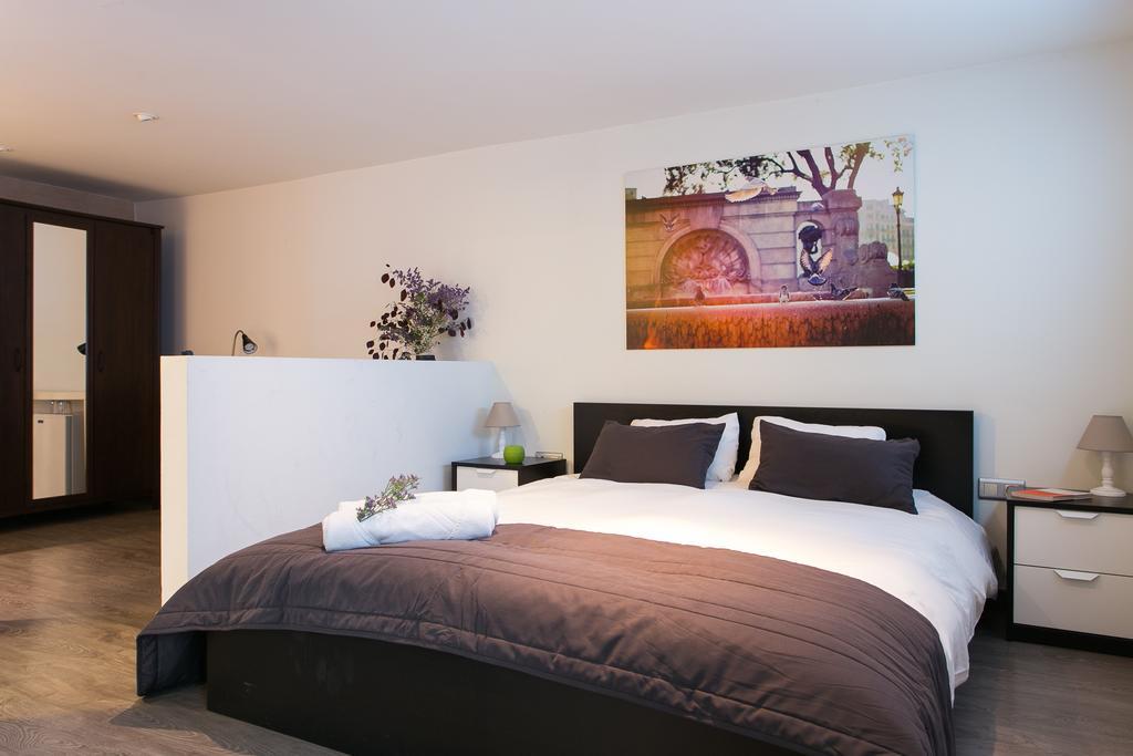 4 Rooms Barcelona Buitenkant foto