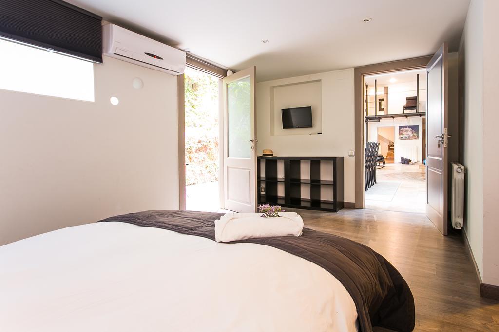 4 Rooms Barcelona Buitenkant foto
